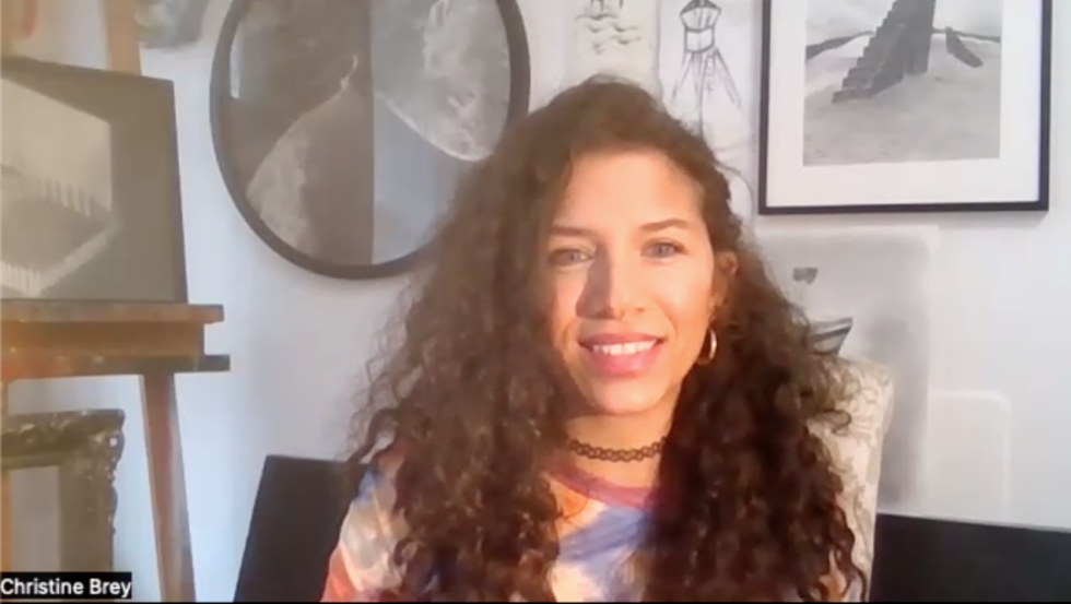 Christine Brey - Die Bedeutung des Elements Wasser - Producers Art ...